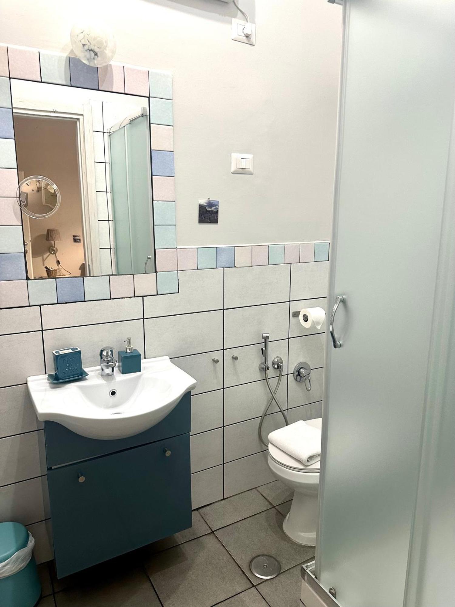 Bed And Breakfast Le Due Civette Roma Ngoại thất bức ảnh