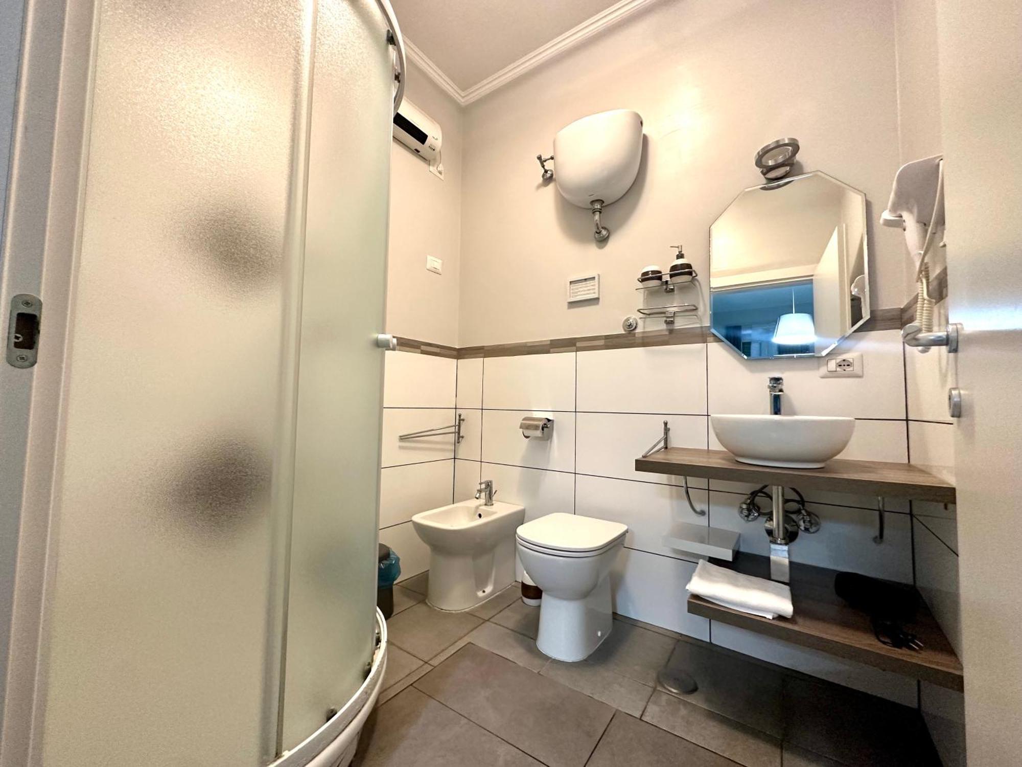 Bed And Breakfast Le Due Civette Roma Ngoại thất bức ảnh