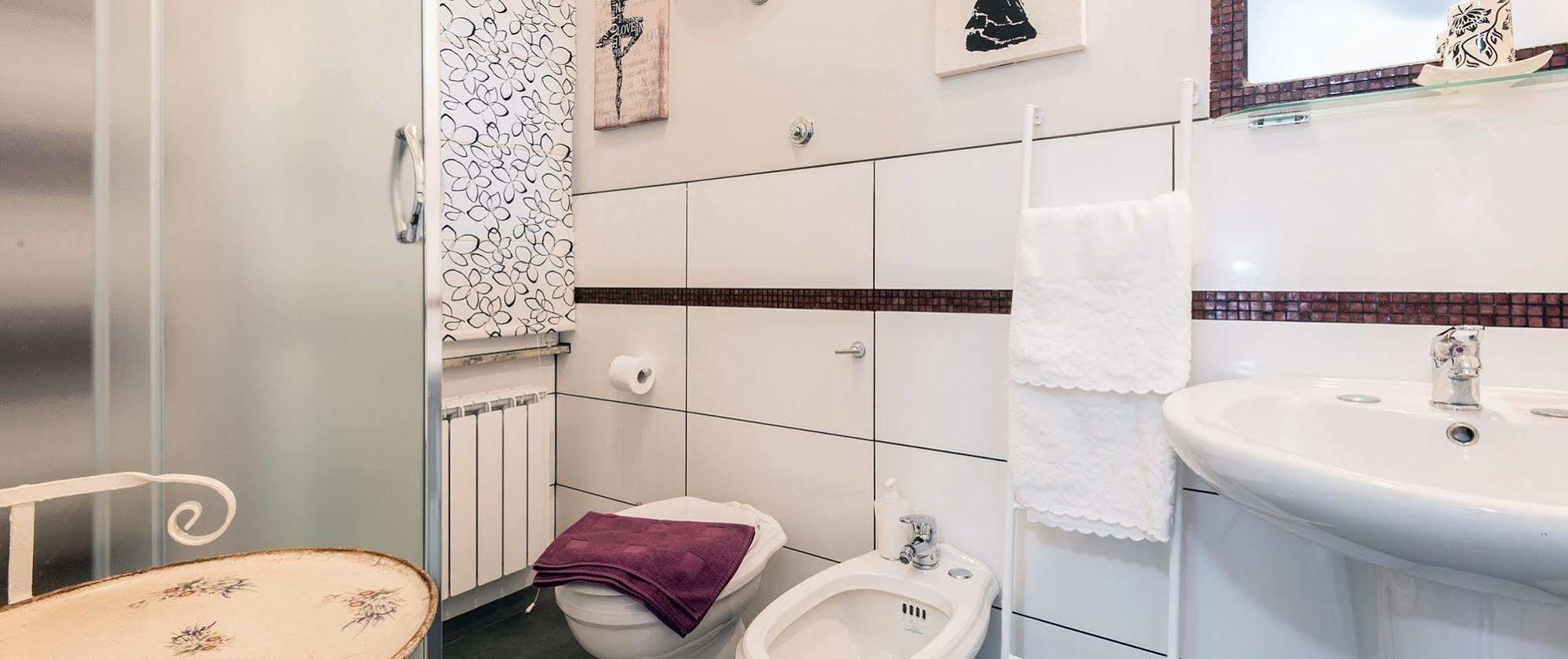 Bed And Breakfast Le Due Civette Roma Ngoại thất bức ảnh
